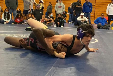 Lemoore's Sebastian Macedo won the tourney's 134-pound championship at the East Bakersfield Coyote Classic.